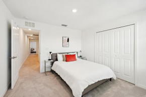 Landings Westport 1989 I 2bd 25bt I Pool